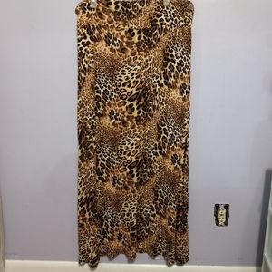 🔴4 For $25🔴 Plus Size Cheetah Print Dynamite Skirt